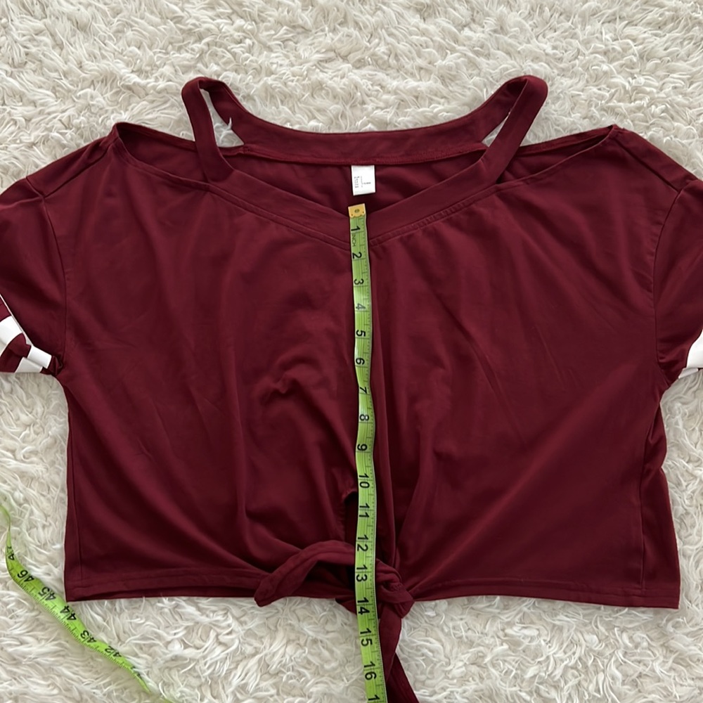 Amazon Cold-Shoulder Top - Picture 12 of 12